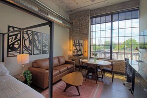 TV, offices