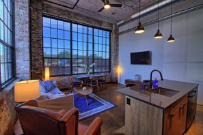 TV, offices