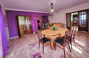 Dining - Casa Avó Judite with Castle View in Óbidos (Óbidos)