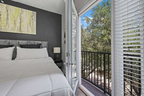 3 室のベッドルーム、アイロン / アイロン台、WiFi、ベッドシーツ