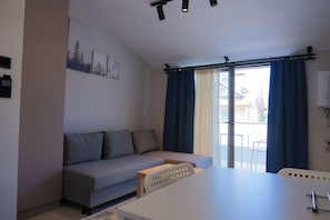 Soundproofing, free WiFi - Solmare Suites (Konyaalti)