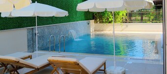 Solmare Suites