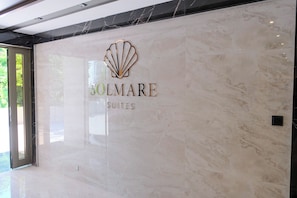 Bahagian luar