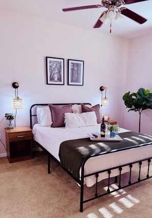 1 chambre, bureau, fer et planche à repasser, Wi-Fi