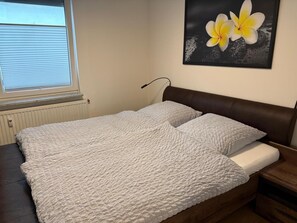 1 Schlafzimmer, kostenloses WLAN, Bettwäsche