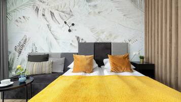 Bügeleisen/Bügelbrett, Reisekinderbett, WLAN, Bettwäsche