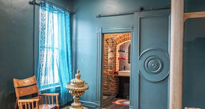 Timeless on Main 2 – For 2