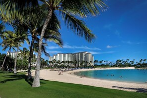 Beach nearby - Marriott's Ko Olina Beach Club, one bedroom with kitchen and full resort access (Kapolei)