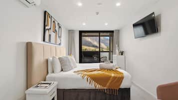 1 bedroom, travel crib, WiFi, bed sheets