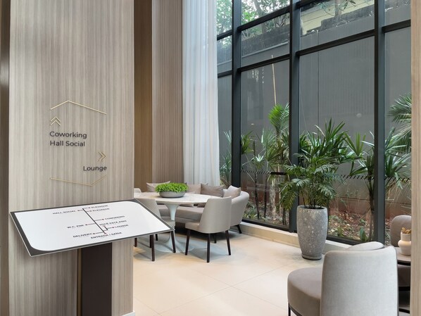 Business center - Lira Perdizes (Sao Paulo)