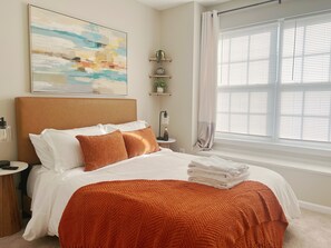 3 chambres, fer et planche à repasser, Wi-Fi, literie fournie