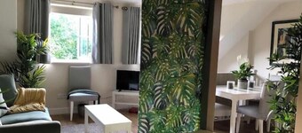 The Nest Danehill - Idyllic Woodland Retreat 
VisitEngland/AA 4 Star +Gold Award