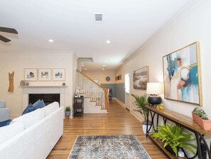 Televisión, oficina