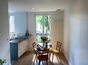 Dining - Elegant Parisian Retreat in the Heart of the 17th (Paris)