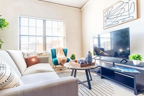 TV, fireplace, offices