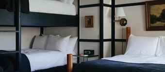 Deluxe Bunk Room - DBR