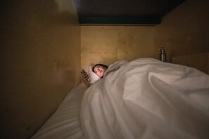 Free WiFi, bed sheets