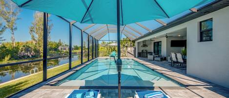Outdoor pool, a heated pool