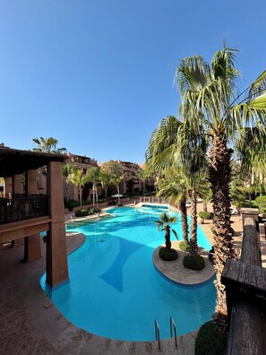 Pool - A charming oasis in the heart of the tourist area (Marrakech)