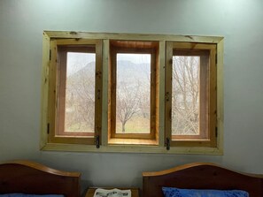 Interior - Serene – A Stylish Vacation Home with Breathtaking Views (Gilgit Baltistan)