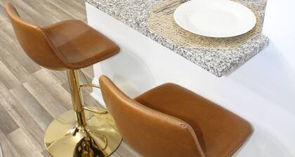 Upscale Modern Home/3BR Getaway/4miles from Downtown Atlanta