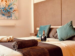 2 makuuhuonetta, silitysrauta/-lauta, ilmainen Wi-Fi, vuodevaatteet