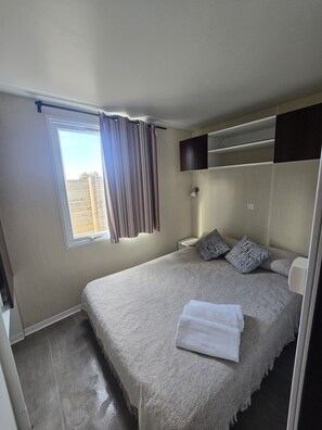 3 bedrooms, iron/ironing board, WiFi, bed sheets - Casa en Palmar con Piscina cerca de la playa con piscina privada (El Palmar de Vejer)