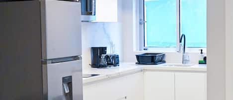 Microwave, stovetop