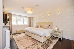 6 Schlafzimmer, WLAN, Bettwäsche