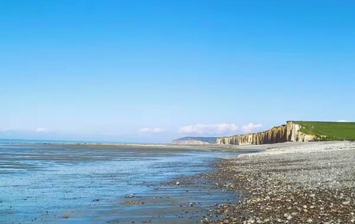 Welcome to Normandy, between sea and countryside, in the heart of the Pays de Caux