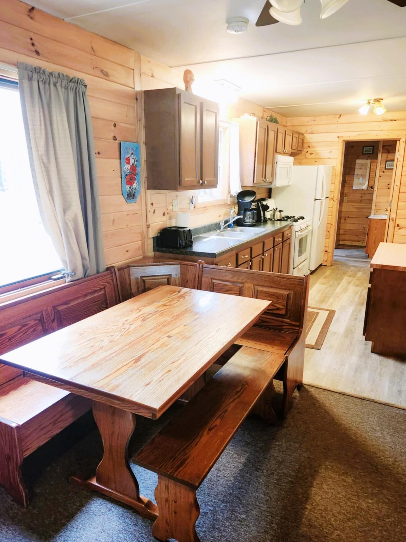 Cabin Dining area and Kitchen