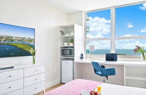 Iron/ironing board, travel crib, WiFi, bed sheets