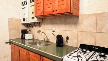 Duplex | Private kitchen | Electric kettle, toaster