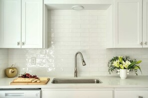 House (3 Bedrooms) | Interior - Stylish Retreat, Shared Pool & Yard Near Downtown Fairlawn Lane A by Avantstay (Austin)