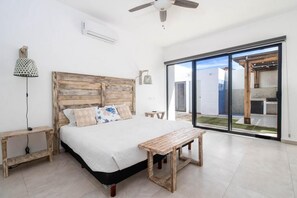 3 habitaciones, tabla de planchar con plancha, wifi y ropa de cama 