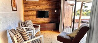 EDD Cabdos, cozy cabin with pool