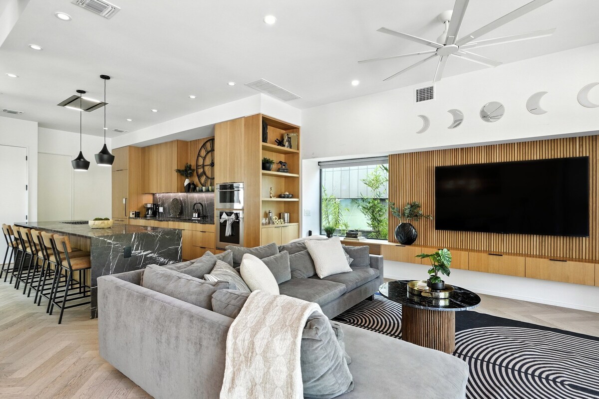 Photo 13 of The Lunith Retreat, Luxury Stay w/ Pool & Spa