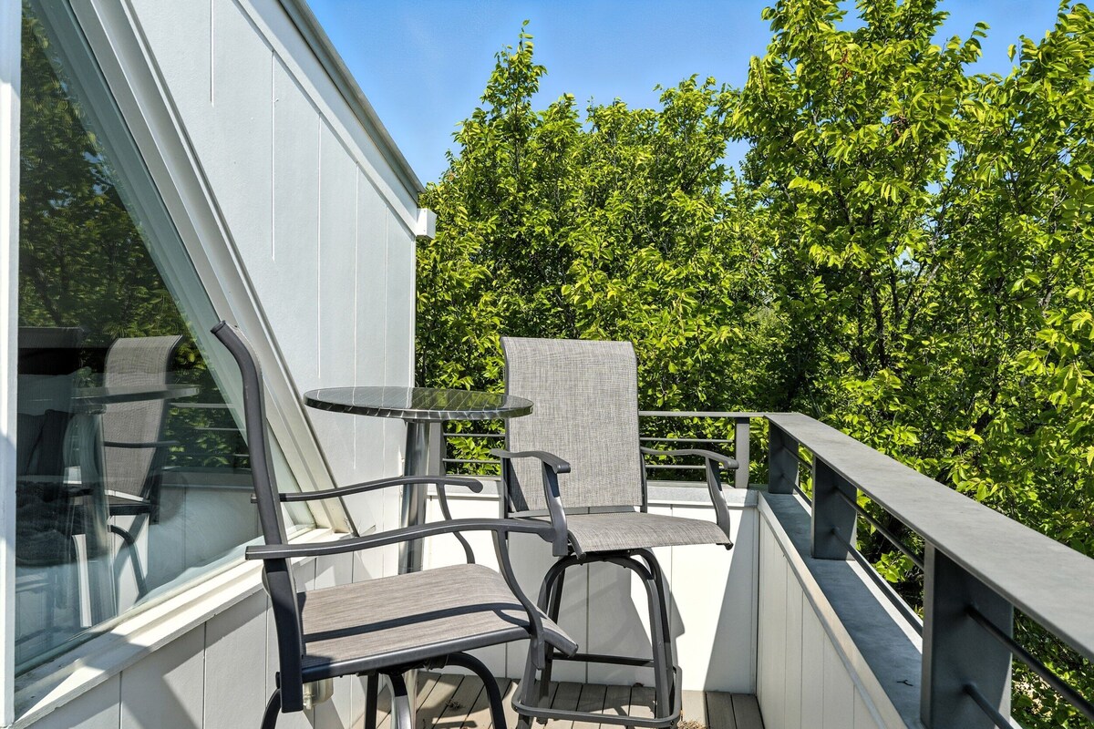 Photo 65 of The Lunith Retreat, Luxury Stay w/ Pool & Spa