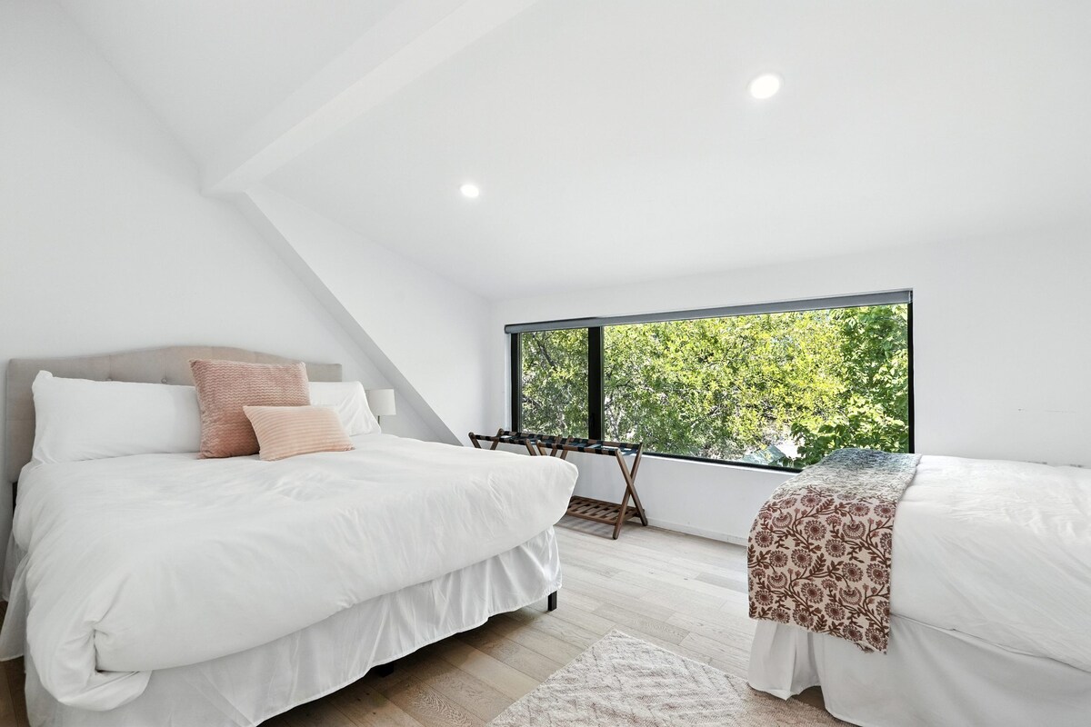 Photo 60 of The Lunith Retreat, Luxury Stay w/ Pool & Spa