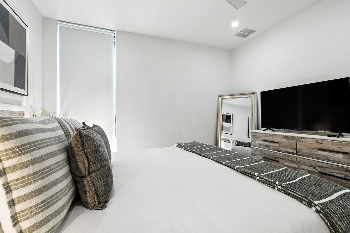 Photo 37 of The Lunith Retreat, Luxury Stay w/ Pool & Spa