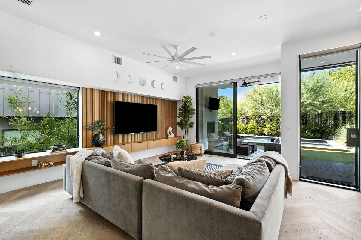 Photo 11 of The Lunith Retreat, Luxury Stay w/ Pool & Spa