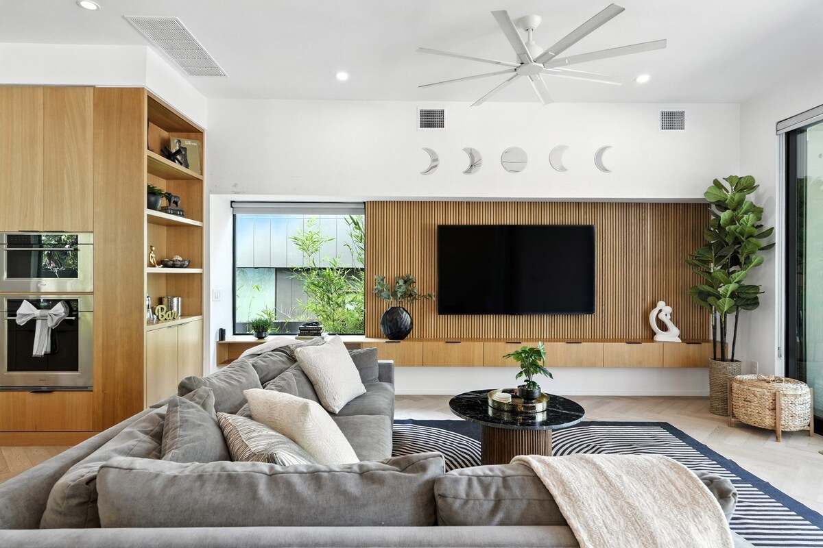 Photo 12 of The Lunith Retreat, Luxury Stay w/ Pool & Spa