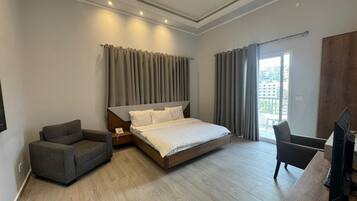 Superior-Suite, Balkon, Bergblick