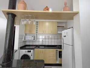 Basic Apartment | Private kitchen