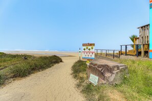 Strand