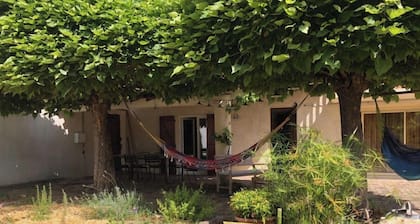 ALBI - Cœur d'Occitanie Farmhouse in town. Ideal for family, friends, work