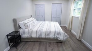 3 bedrooms, WiFi, bed sheets