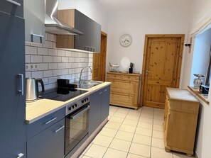 Microwave, oven, stovetop
