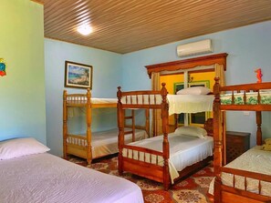 Room - Hotel Brunette Beach El Paredon (Sipacate)