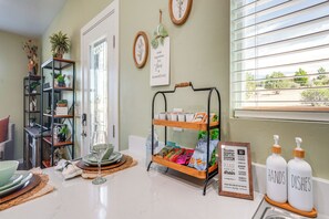 Interior - Panoramic View! Prescott Casita Near Mtns & Hiking (Prescott)